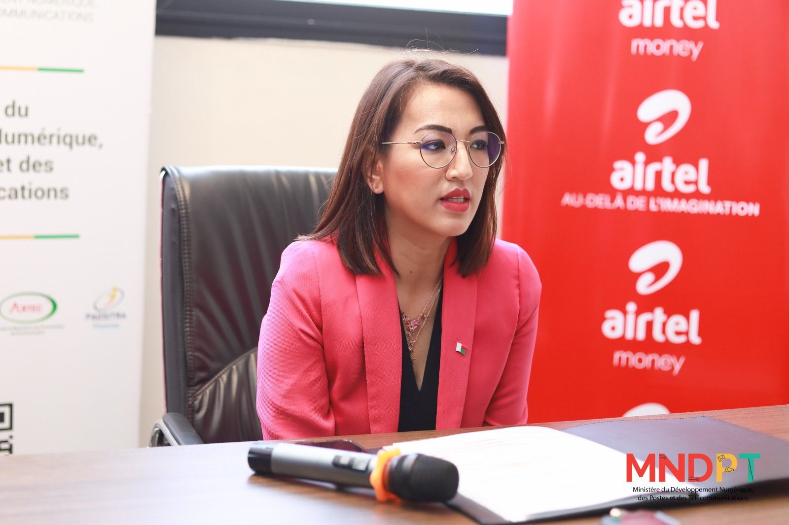 Airtel Madagascar lance la VoLTE avec le MNDPT Stéphanie Delmotte
